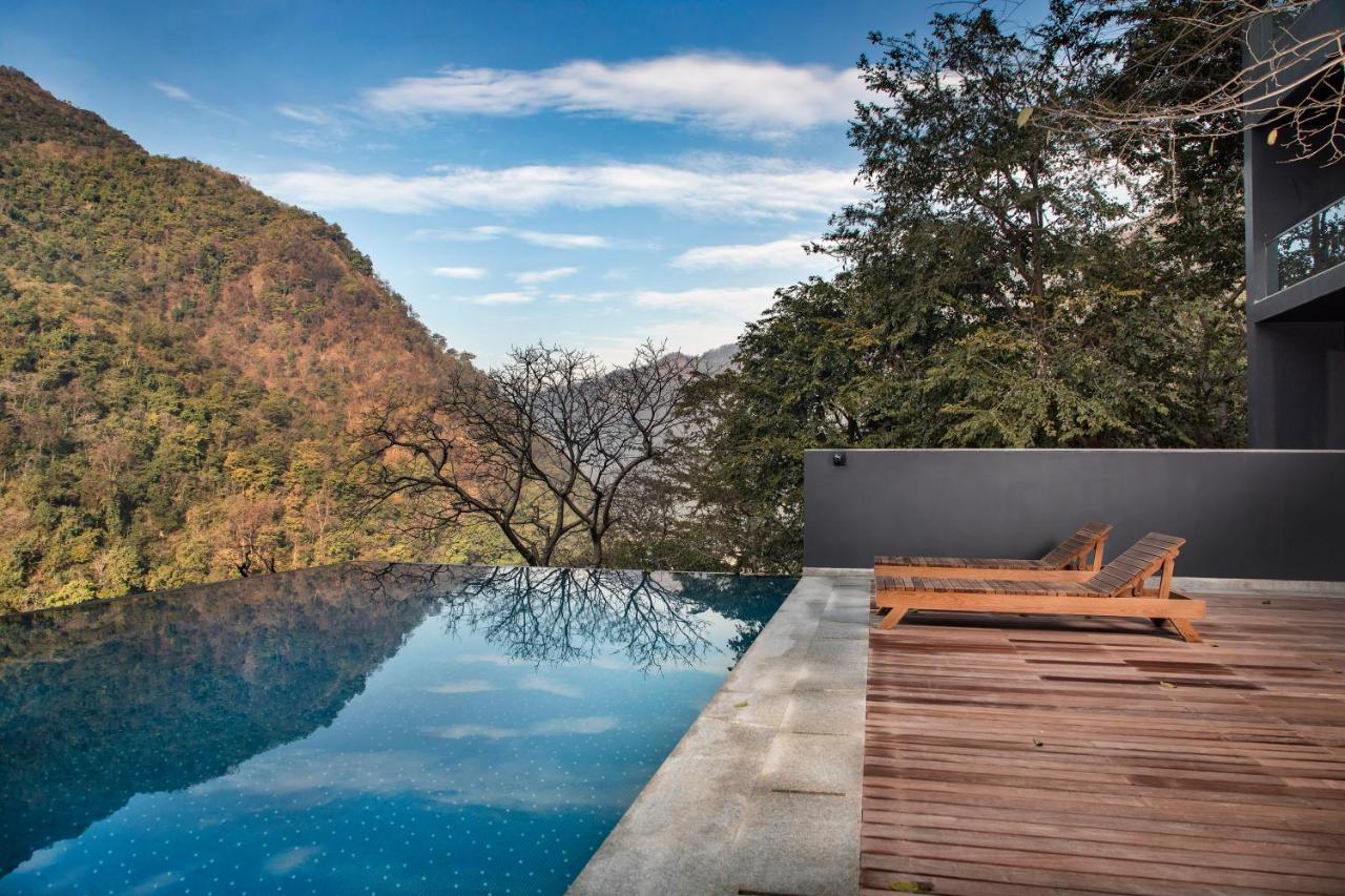 Hotel The Roseate Ganges Rishīkesh Exterior foto